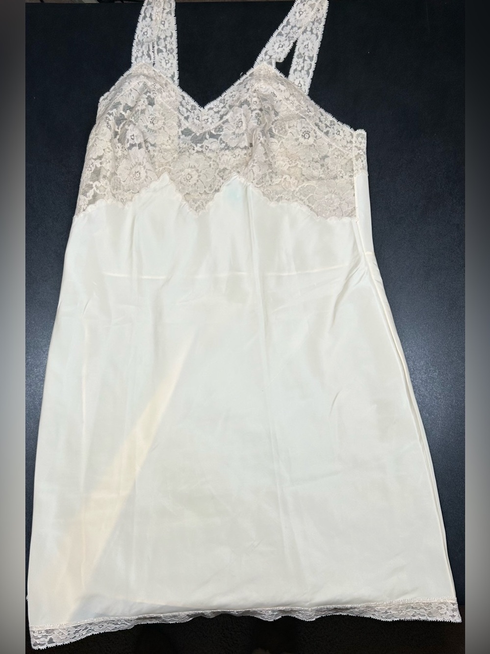 Vintage 1950’s Lady Lynne Size Small Cream Cami Nightgown